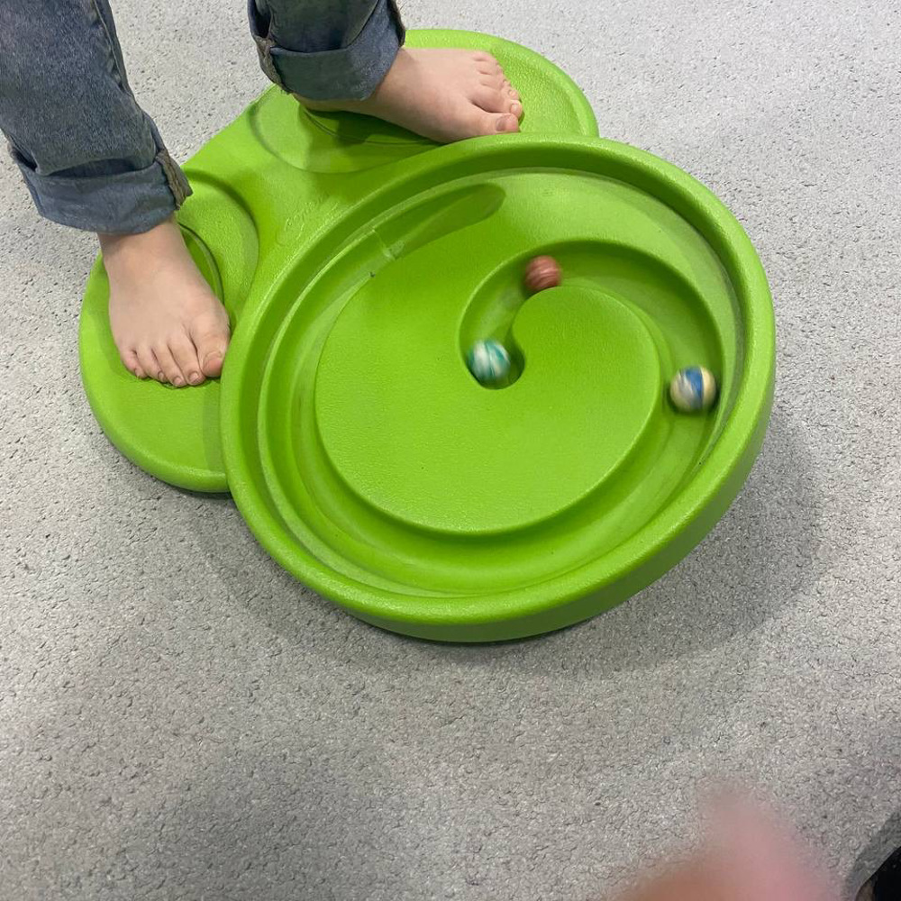 Почему обычная доска может быть важнее сотой игрушки